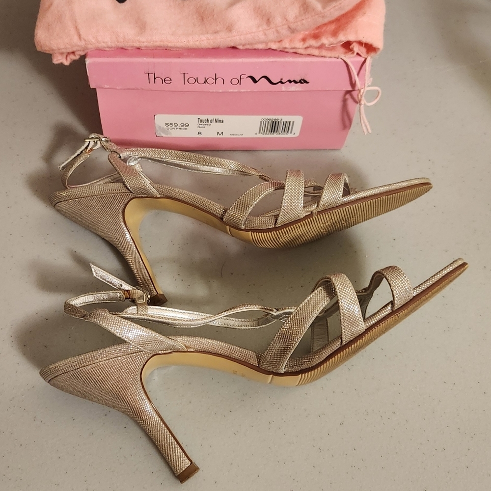 Nina Dress Shoes - silver - size 8.5